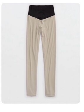 Offline by Aerie legging BNWT